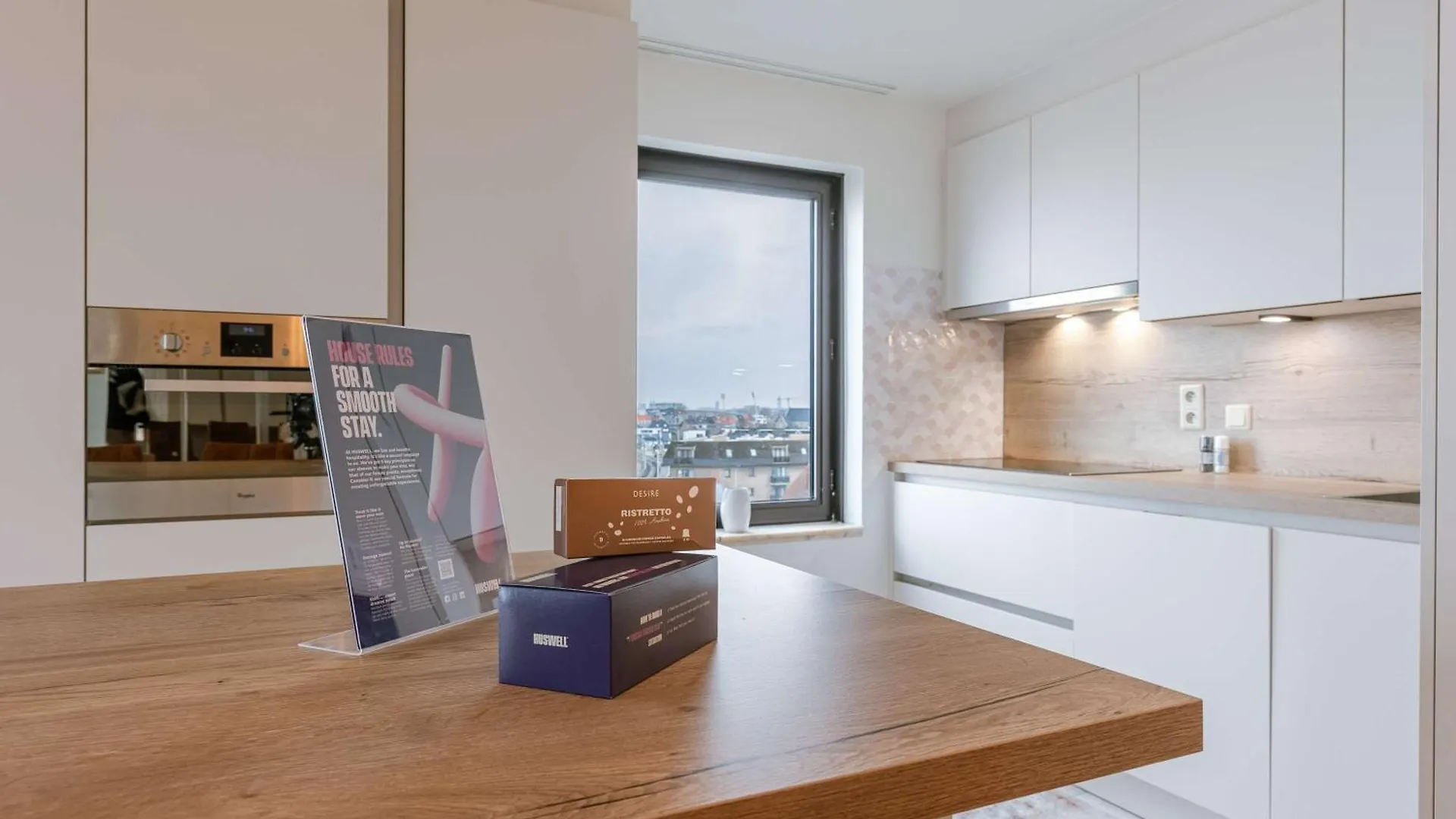 Huswell - Stylish Apartment With Sea View أوستيند